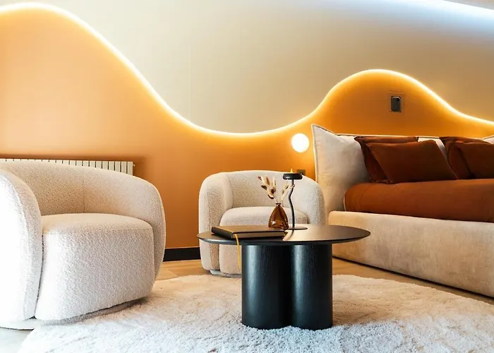 Suite Spa Privee Luxueuse Avec Sauna, Balneotherapie Et Ciel Etoile - Terrasse, Videoprojecteur Basse-Goulaine